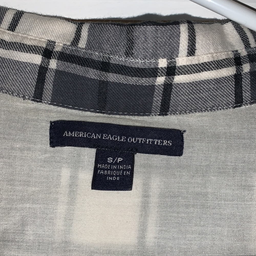 Flannel - Picture 3 of 3